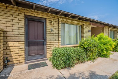 6520 S Lakeshore Dr unit B, Tempe, AZ 85283 - photo 2