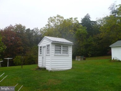 14128 Exline Rd, Hancock, MD 21750 - photo 4