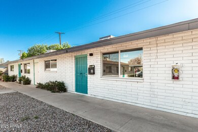 131 N Horne unit D, Mesa, AZ 85203 - photo 3