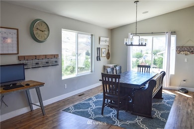 1224 Juno St SE, East Wenatchee, WA 98802 - photo 4