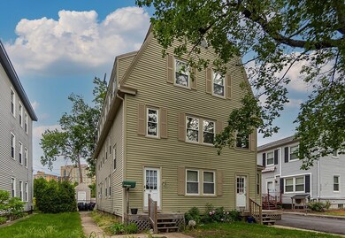 18 Haynes St, Worcester, MA 01603 - photo 2