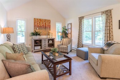 27 Webster St, Nashua, NH 03064 - photo 5