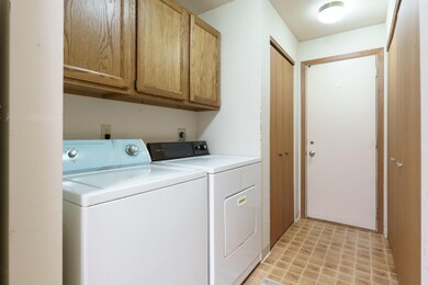 Wedgewood_Dr_1045_Plainwell_49080-6