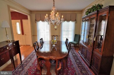 12803 Misty Creek Ln, Fairfax, VA 22033 - photo 6