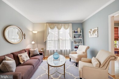 112 S Spring St, Falls Church, VA 22046 - photo 7