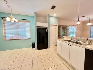 443 Crossfield Cir unit 74, Naples, FL 34104 - photo 7