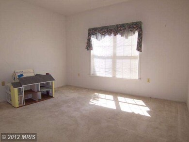 9221 Groffs Mill Dr unit 9221, Owings Mills, MD 21117 - photo 7