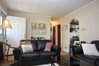 16 Greenleaf Dr, Delmar, NY 12054 - photo 5