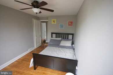 25 E Lynbrook Rd, Darby, PA 19023 - photo 2