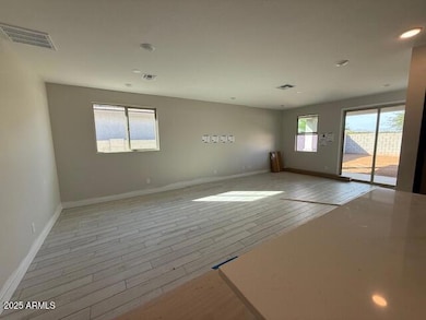 17048 W Fetlock Trail, Surprise, AZ 85387 - photo 3