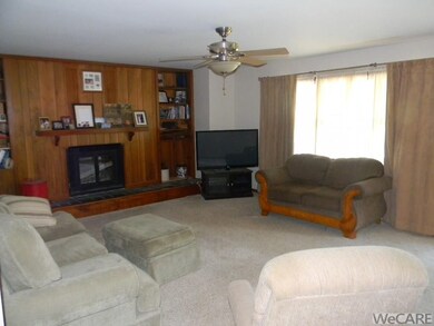 16484 Maureen Dr, Kenton, OH 43326 - photo 2