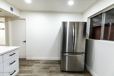 2016 S Granada Dr unit D, Tempe, AZ 85282 - photo 6