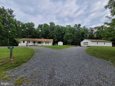 174 Hackberry Ln, Bluemont, VA 20135 - photo 4