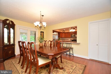 103 Brookridge Ct, Lutherville Timonium, MD 21093 - photo 5