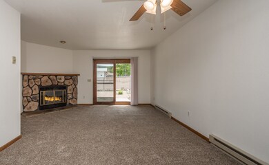 003_Living Room