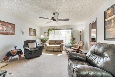07-811 S Reseda Ave-7