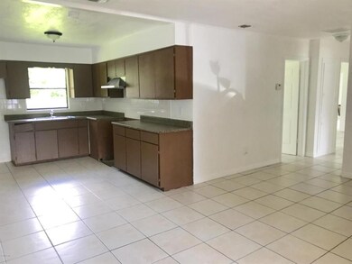 0001BACC-C521-4950-AE60-E6D17F26BE59