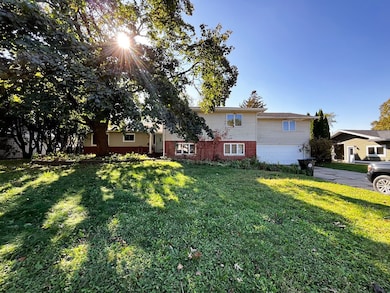 1037 Rachael St, Waterloo, IA 50701 - photo 3