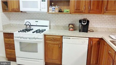 2326 Kenton Place, Temple Hills, MD 20748 - photo 4