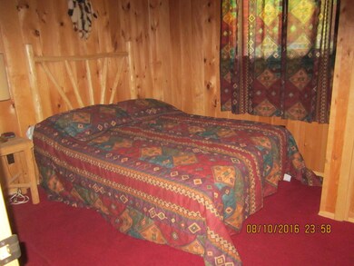 bedroom 1 (2)