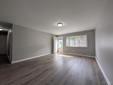 1395 Tallberry Dr, Cincinnati, OH 45230 - photo 4