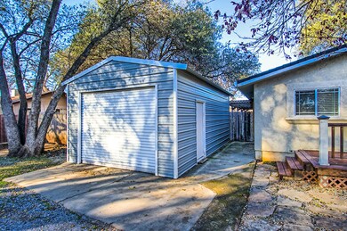 20250 Lupine Dr, Redding, CA 96002 - photo 6