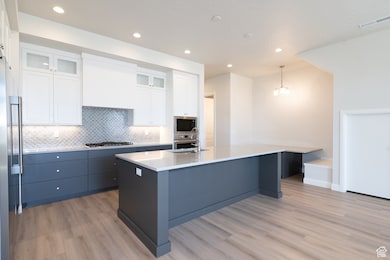 *Photo of a similar unit