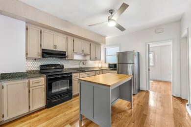 281 Chelsea St unit 2, Boston, MA 02128 - photo 3