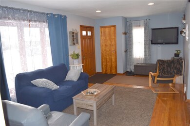 3028 W 24th St, Erie, PA 16506 - photo 3