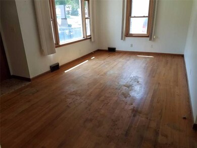 2605 Ashby Ave, Des Moines, IA 50310 - photo 5