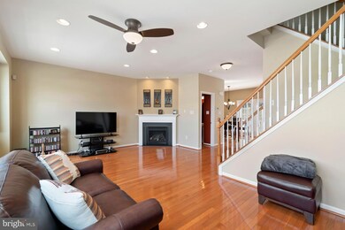 2742 Fynamore Ln unit 220W, Downingtown, PA 19335 - photo 3