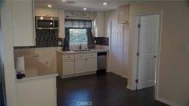 20866 Clark St, Woodland Hills, CA 91367 - photo 2