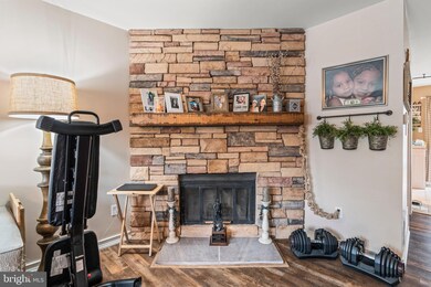 719 Garrison Ct unit 719, West Deptford, NJ 08051 - photo 4