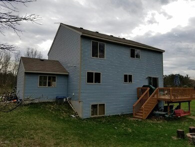 12777 Triple Oak Dr NE, Lowell, MI 49331 - photo 5