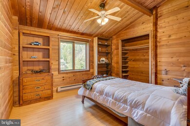 410 Windward Ln, Shepherdstown, WV 25443 - photo 7