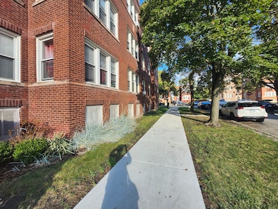 416 E 110th St unit 3, Chicago, IL 60628 - photo 2