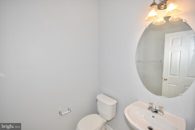 9819 Pear Tree Ct, Bristow, VA 20136 - photo 5