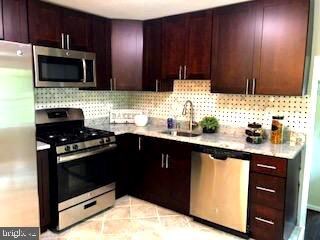 1926 Taylor Ave, Fort Washington, MD 20744 - photo 2