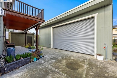 1672 Crescent Ave, Castro Valley, CA 94546 - photo 5