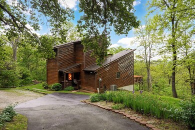 2730 Hidden Valley Rd-12