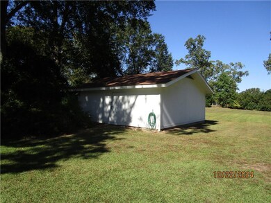 920 Grove St, Dry Prong, LA 71423 - photo 5