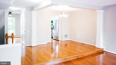 1177 Cypress Tree Place, Herndon, VA 20170 - photo 7