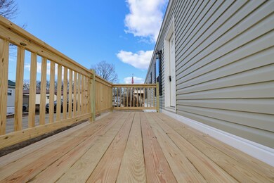 19 Parker Ave, Raymond, NH 03077 - photo 5