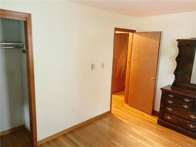 116 W Johnston St, Allentown, PA 18103 - photo 7