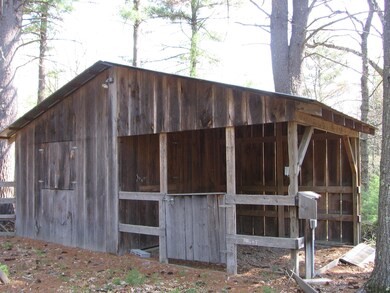 826 Milford Rd, Dingmans Ferry, PA 18328 - photo 6