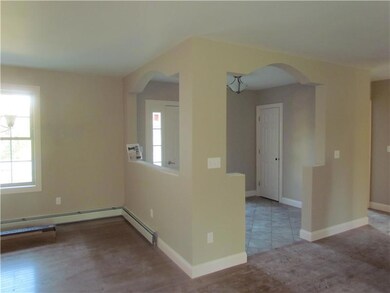 Interior Space/Layout. Front entry