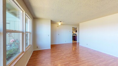 2040 Ernest Way-108