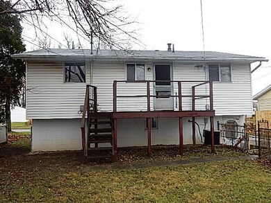 3777 Lynward Rd, Columbus, OH 43228 - photo 2