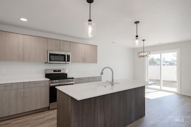 2936 E Mossy Creek Dr, Kuna, ID 83634 - photo 4