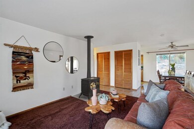 11138 Calle Oro Verde, Valley Center, CA 92082 - photo 5